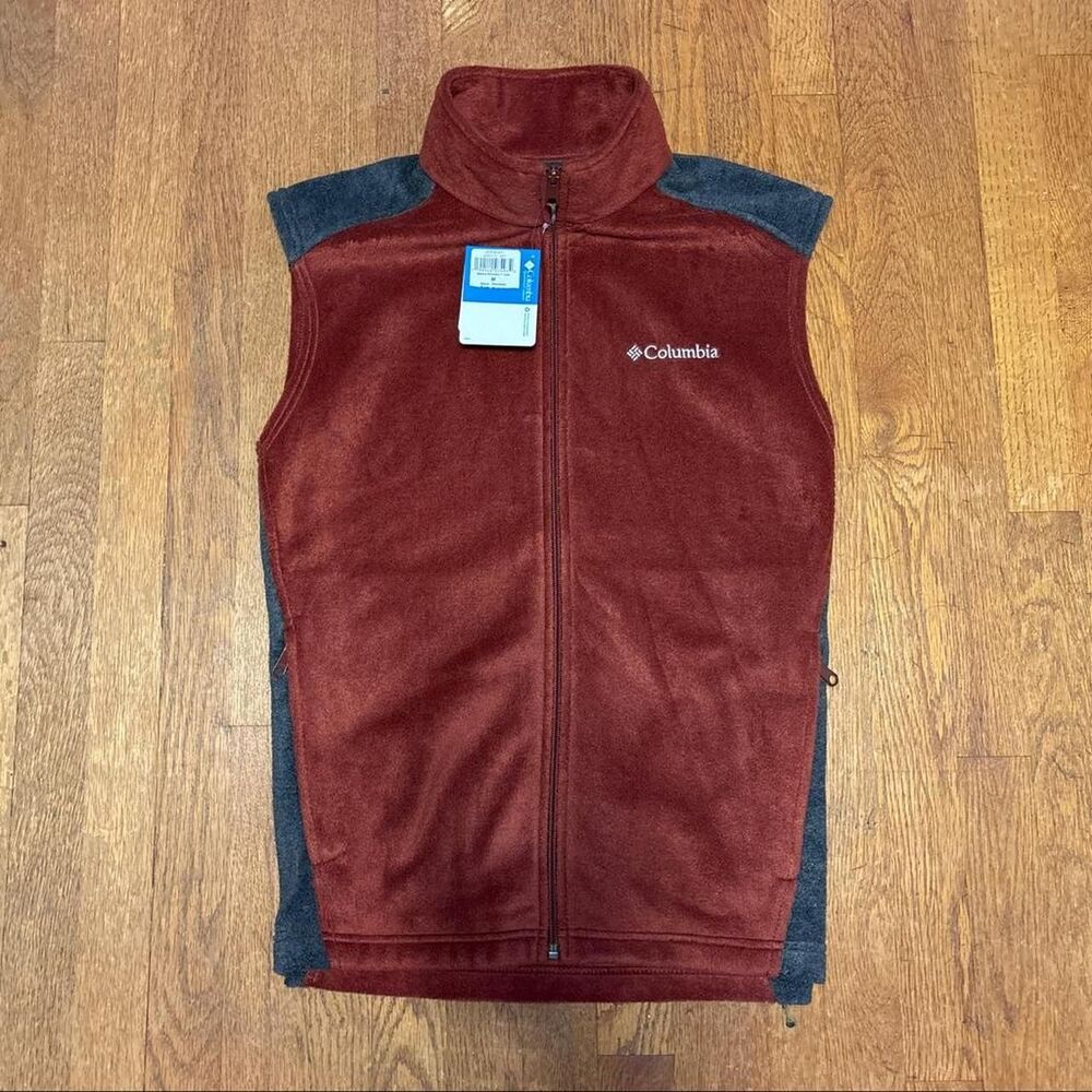 Columbia-sportswear Men's Burgundy and Red Gilet
